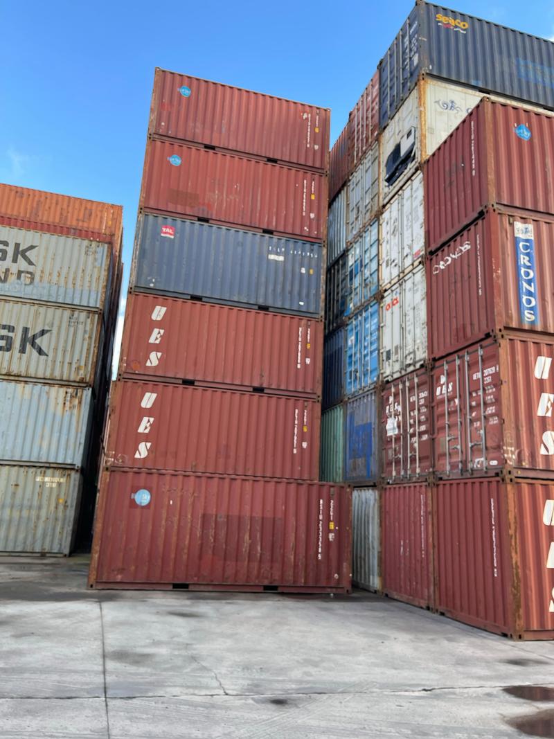 出售二手下線海運(yùn)集裝箱,出口集裝箱,倉庫箱